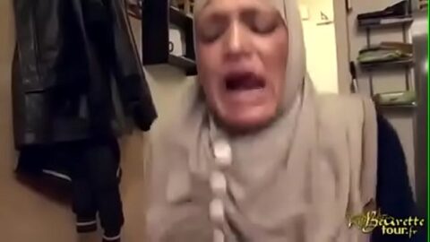 anal slut gaping