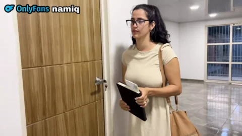 Religious Woman with Huge Tits Knocks on My Door and I Put My Cock up Her Ass