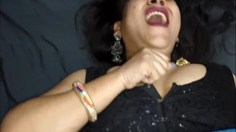 Husband kicks his wife’s ass