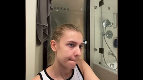 Big dildo masturbate tiny ass