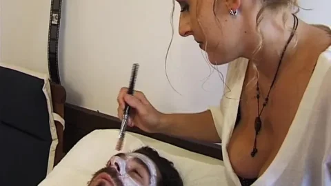Facial cumshot for anal loving French MILF