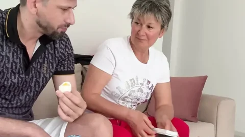 Anal Granny – Tarrot Reading!