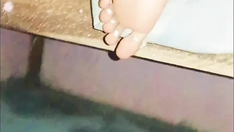 At 2Am in the night, I fucked Bhabhi’s pussy in doggy style and made her squirt.
