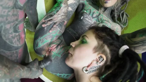 Intense Anal Threesome with Gapes and ATM