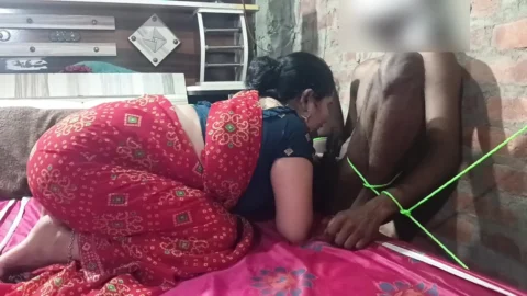 Sister-in-law tied up and fucked her own brother-in-law and masterbated in the room itself.