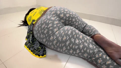 Tamil Big Ass 19 Year Old Sexy Stepsister Fucked by Punjabi Step Brother While Resting in His Room – Anal Cumshot