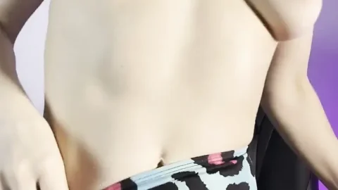 What’s Hotter Than Twerking and Stretched Pussy