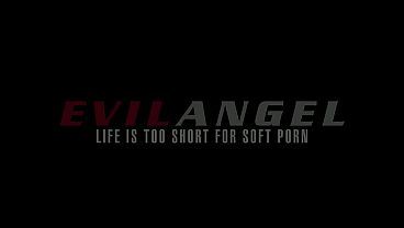 Busty MILF Double Penetrated In WILD as Fuck GANGBANG
