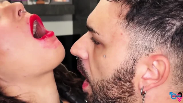 The Leather Jacket and Fishnet Stockings Earn Me an Upside Down Fuck That Spreads My Pussy in an Extreme Way!